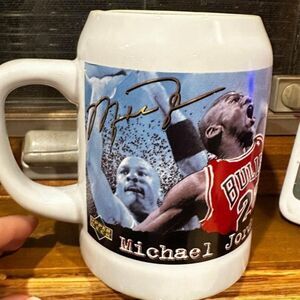 1997 upper deck commemorative Michael Jordan mug